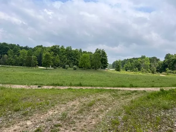 West Grey, ON N0C 1H0,PT LT 1 CON 10 RD