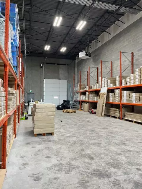 Markham, ON L6C 0H9,10950 Woodbine AVE #8