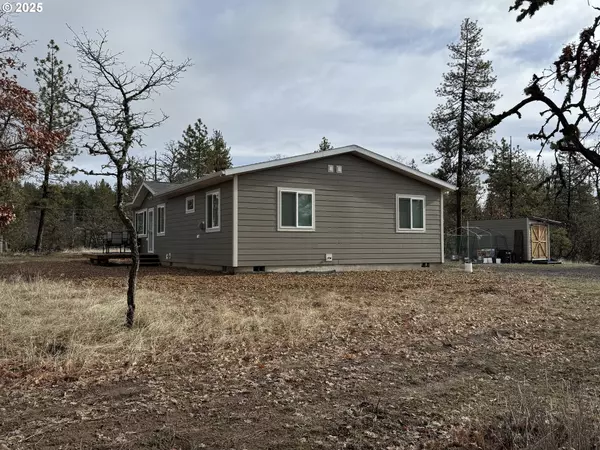 271 PIPELINE RD, Goldendale, WA 98620