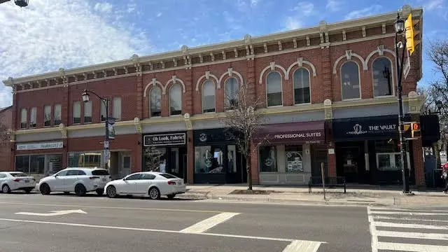 Milton, ON L9T 1N9,225 Main ST E ##11 & #12