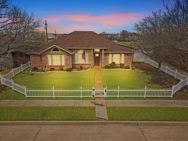 5833 Baker Drive,  The Colony,  TX 75056