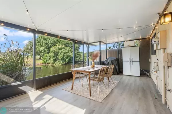 Davie, FL 33324,2075 SW 82nd Ave #2075