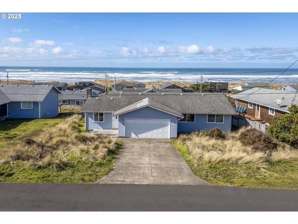 2414 NW CONVOY WAY, Waldport, OR 97394