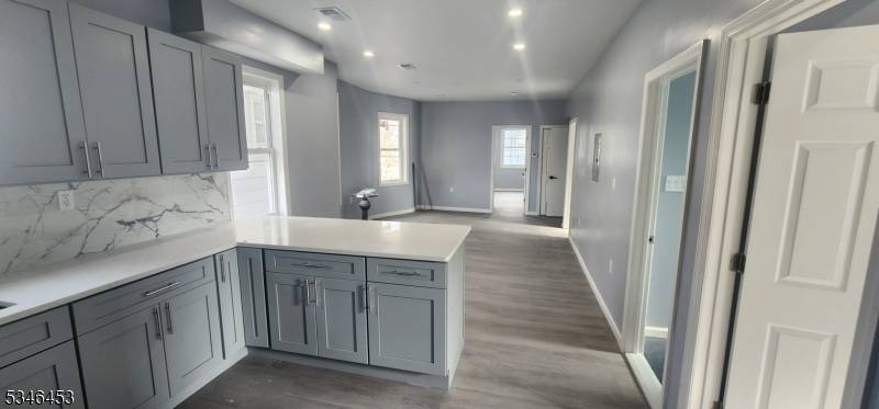 East Orange City, NJ 07018,41 Wilcox Ave #2