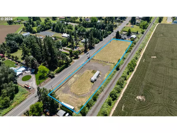 18767 HIGHWAY 99E, Hubbard, OR 97032