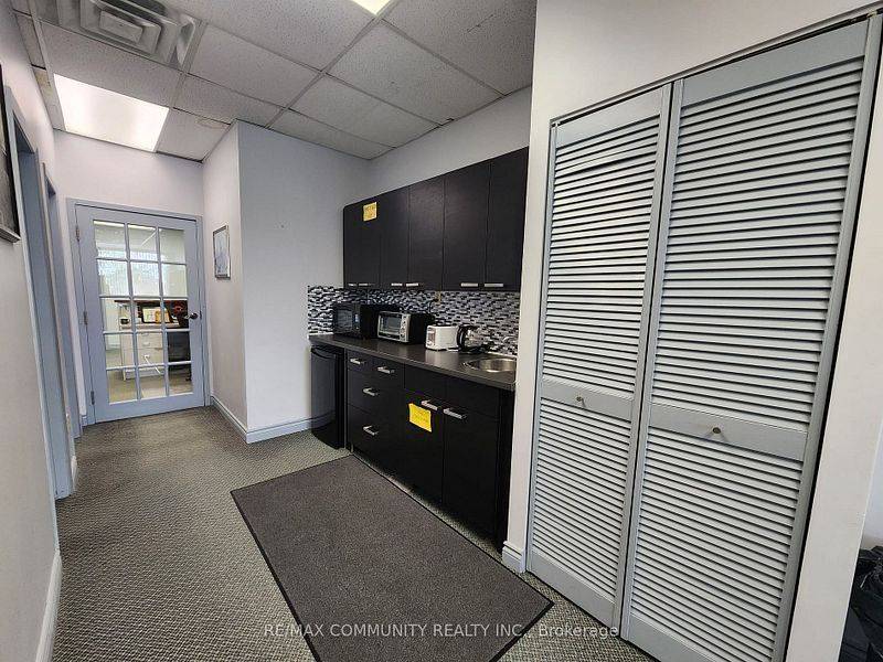 Ajax, ON L1S 2E2,375 Finley AVE #203