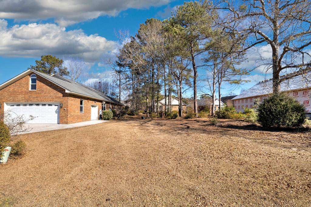 Manning, SC 29102,238 Ridge Lake Drive
