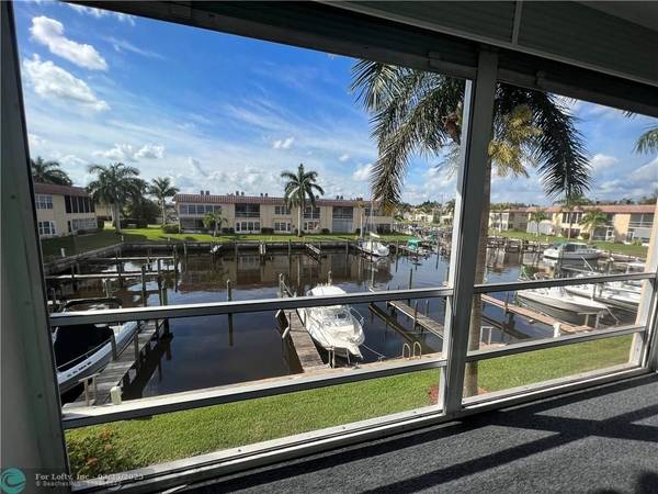2600 S Kanner Hwy #Q11, Stuart, FL 34994