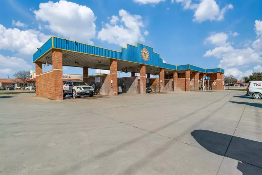 701 N Mcdonald Street, Mckinney, TX 75069
