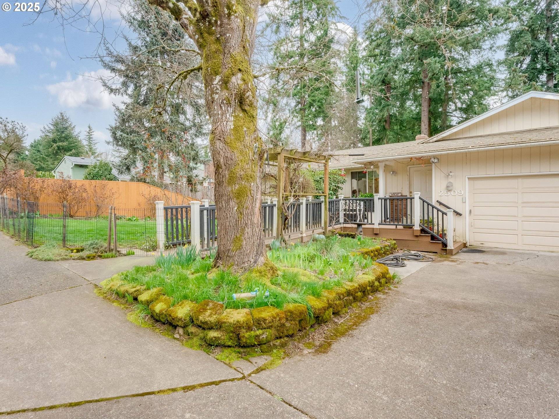 Vancouver, WA 98663,Address not disclosed