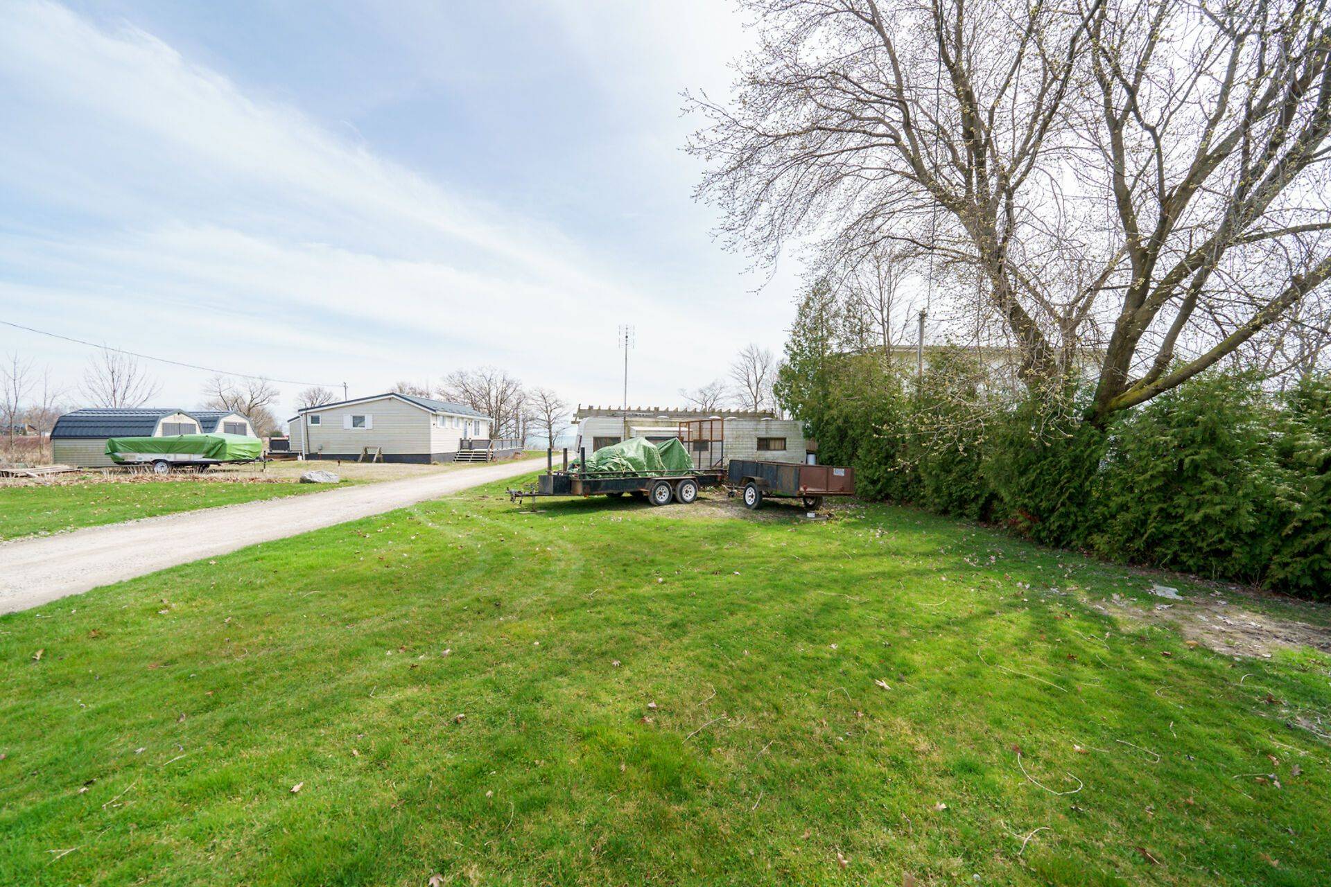 Haldimand, ON N0A 1P0,307 Lakeshore RD