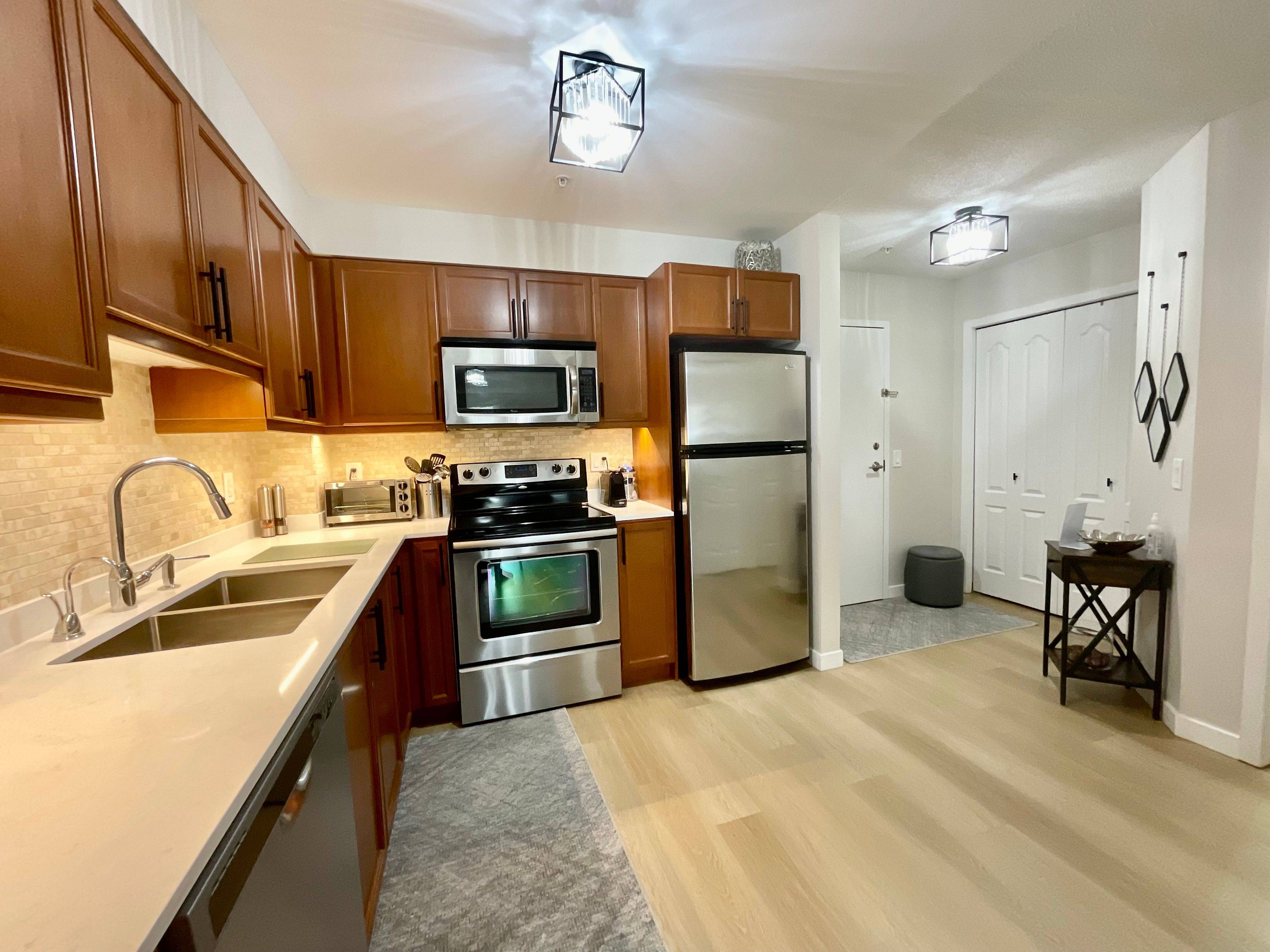 Brampton, ON L6P 2Z6,6 Dayspring CIR #2306