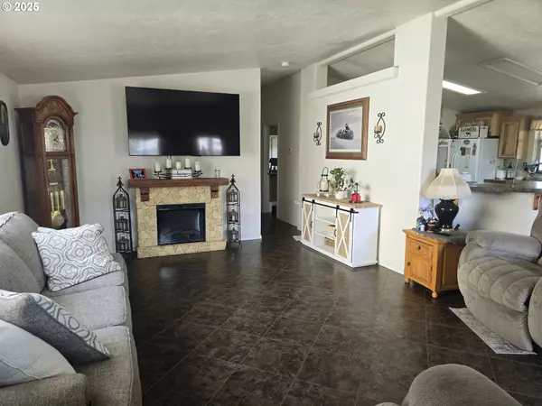 La Grande, OR 97850,3211 N ALDER ST