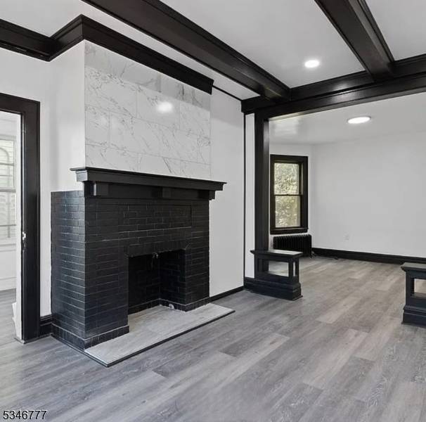 Newark City, NJ 07108,27 Leo Pl