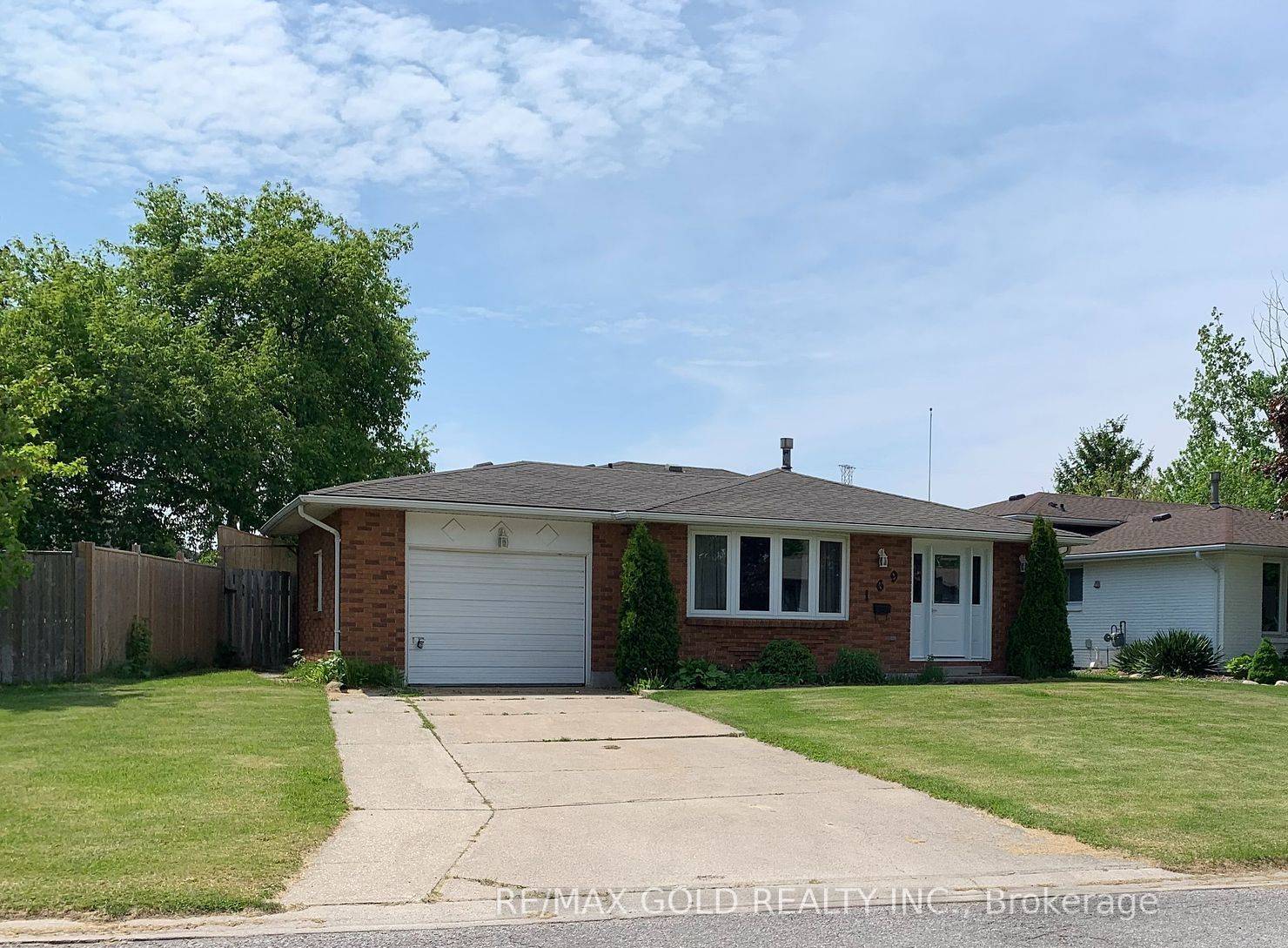 169 Hanna CRES, Sarnia, ON N7S 4H4
