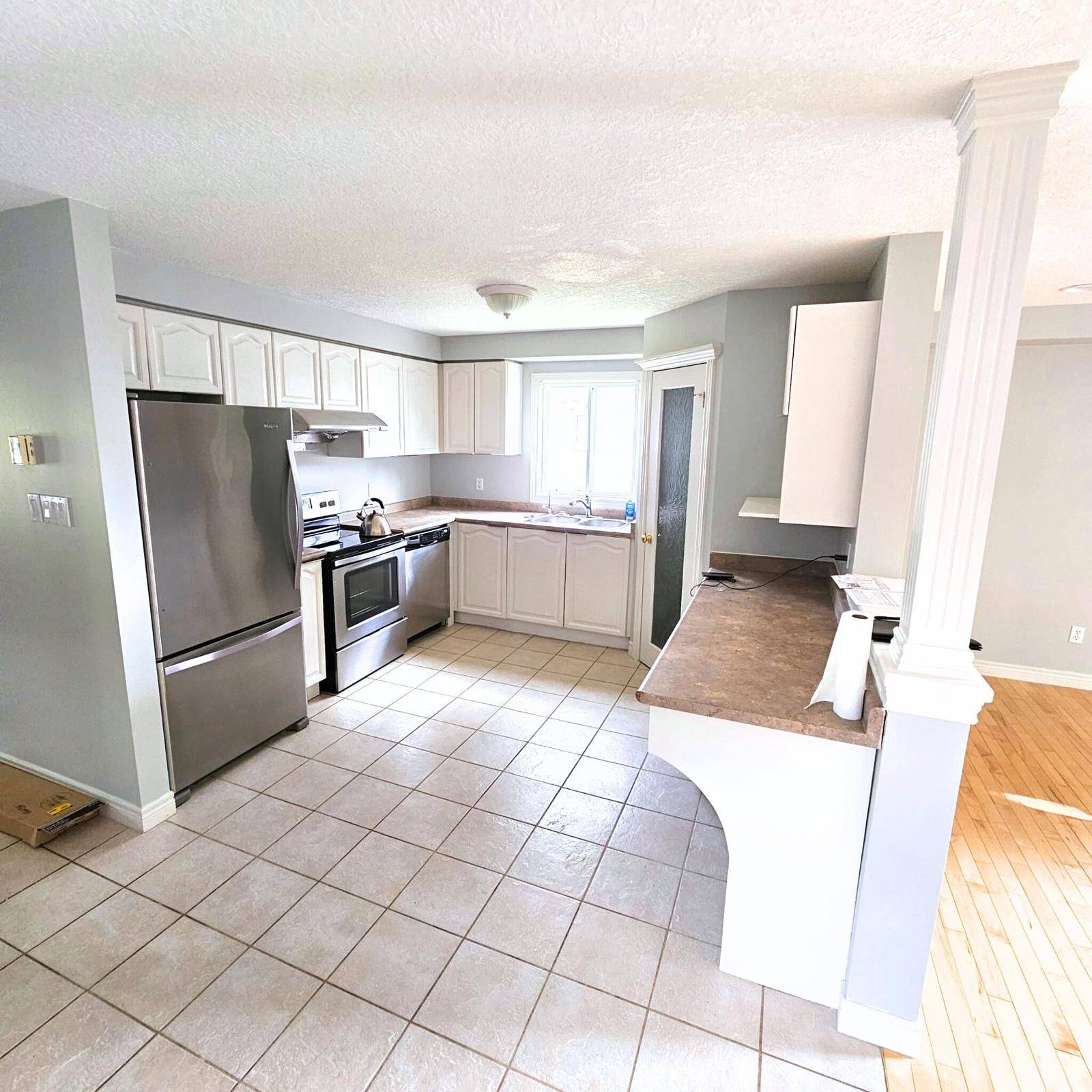 Shelburne, ON L9V 3P6,584 Simon ST