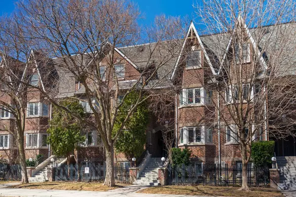 36 Shank ST #B, Toronto C01, ON M6J 3T9