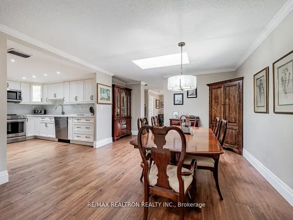 55 Lombard ST #613, Toronto C08, ON M5C 2R7