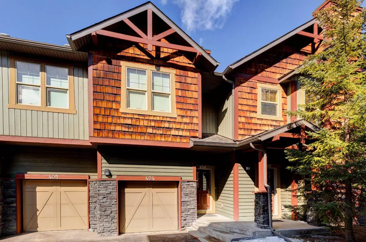 Canmore, AB T1W 3J6,70 Dyrgas Gate #404