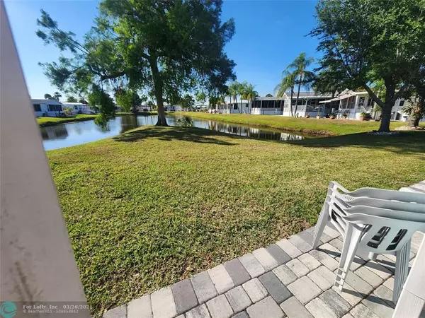 Okeechobee, FL 34974,5263 SE 66th Ave