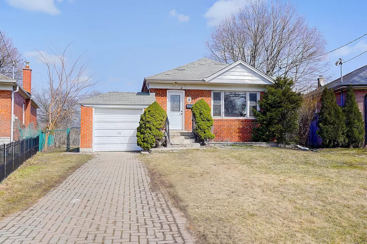 Toronto E04, ON M1R 2M9,8 Bellvare CRES