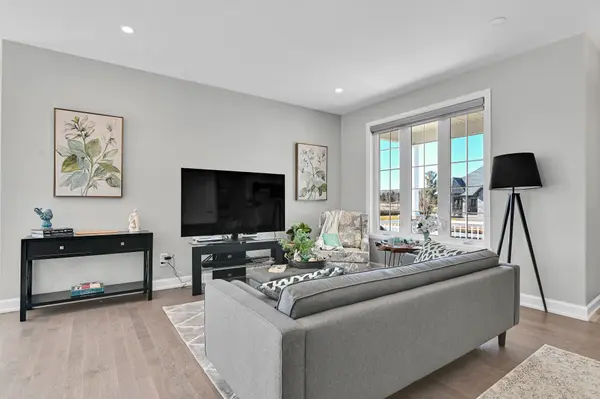 South Stormont, ON K0C 1P0,5 Clover LN