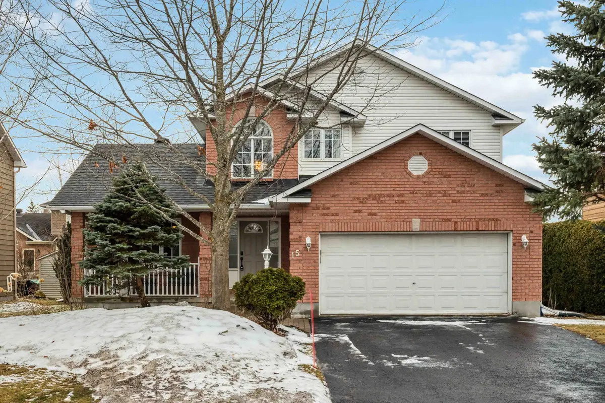 Stittsville - Munster - Richmond, ON K2S 1E1,15 Lone Meadow TRL