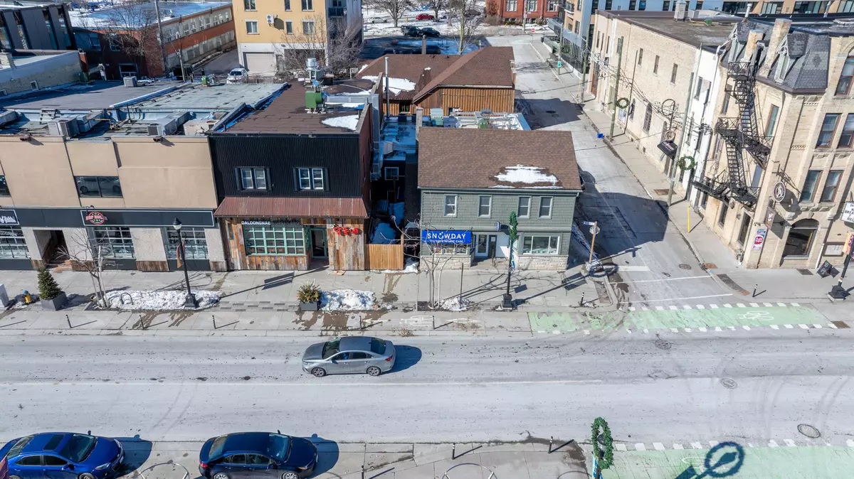 Waterloo, ON N2J 2W9,57 King ST N