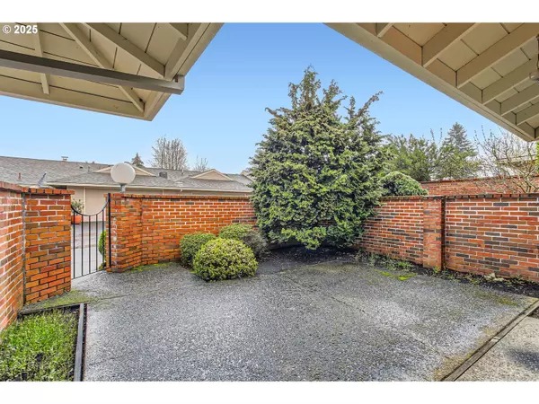 King City, OR 97224,16865 SW MATADOR LN