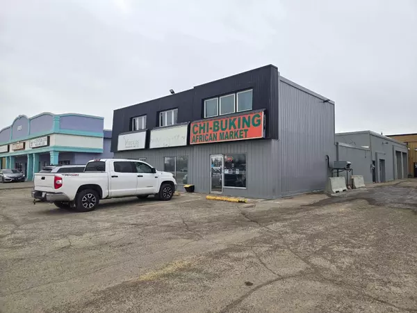 6838 50 AVE #2, Red Deer, AB T4N 4E3