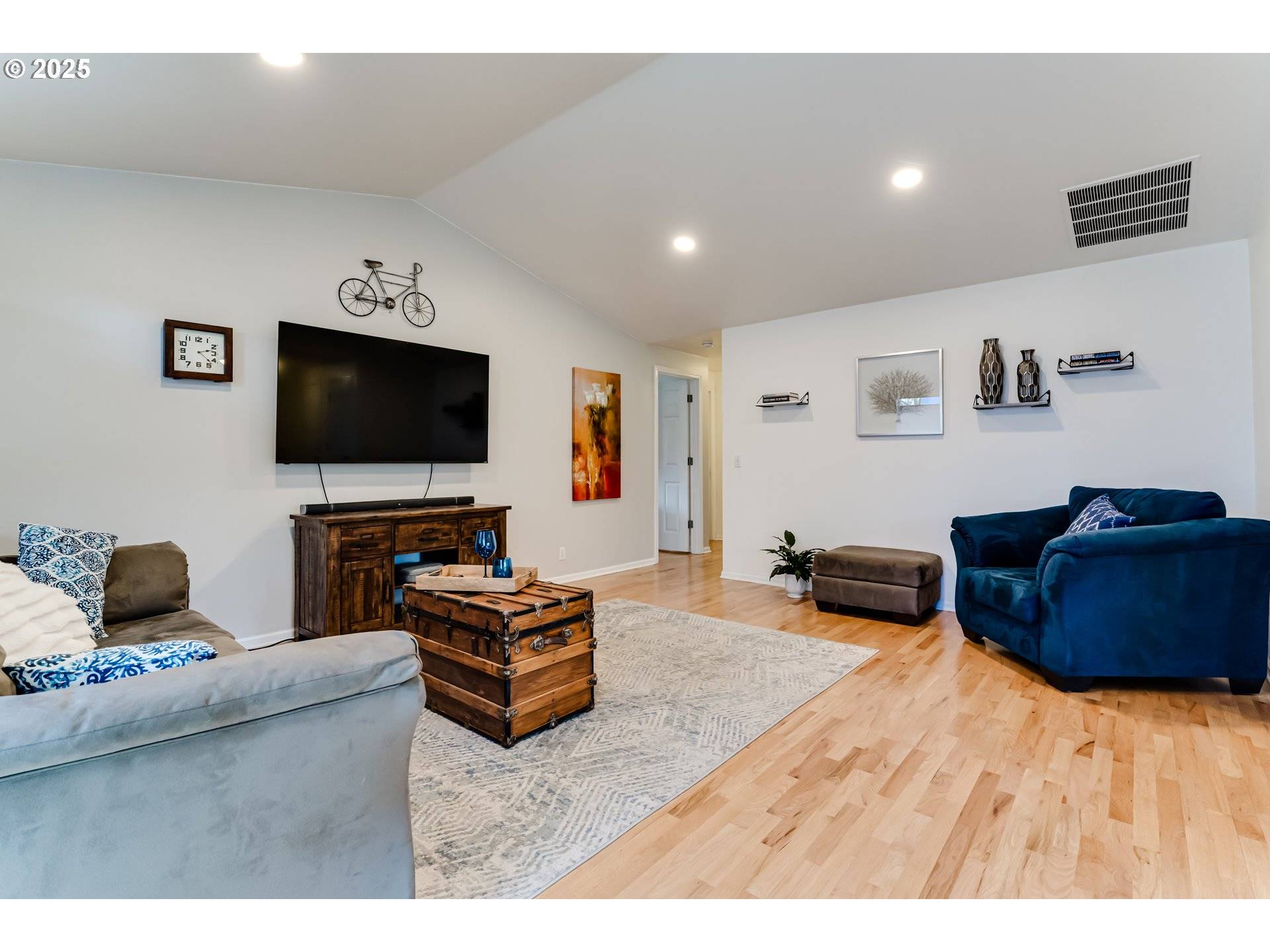 Eugene, OR 97402,2467 NOAH ST