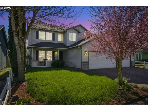 878 MEADOWLAWN PL, Molalla, OR 97038