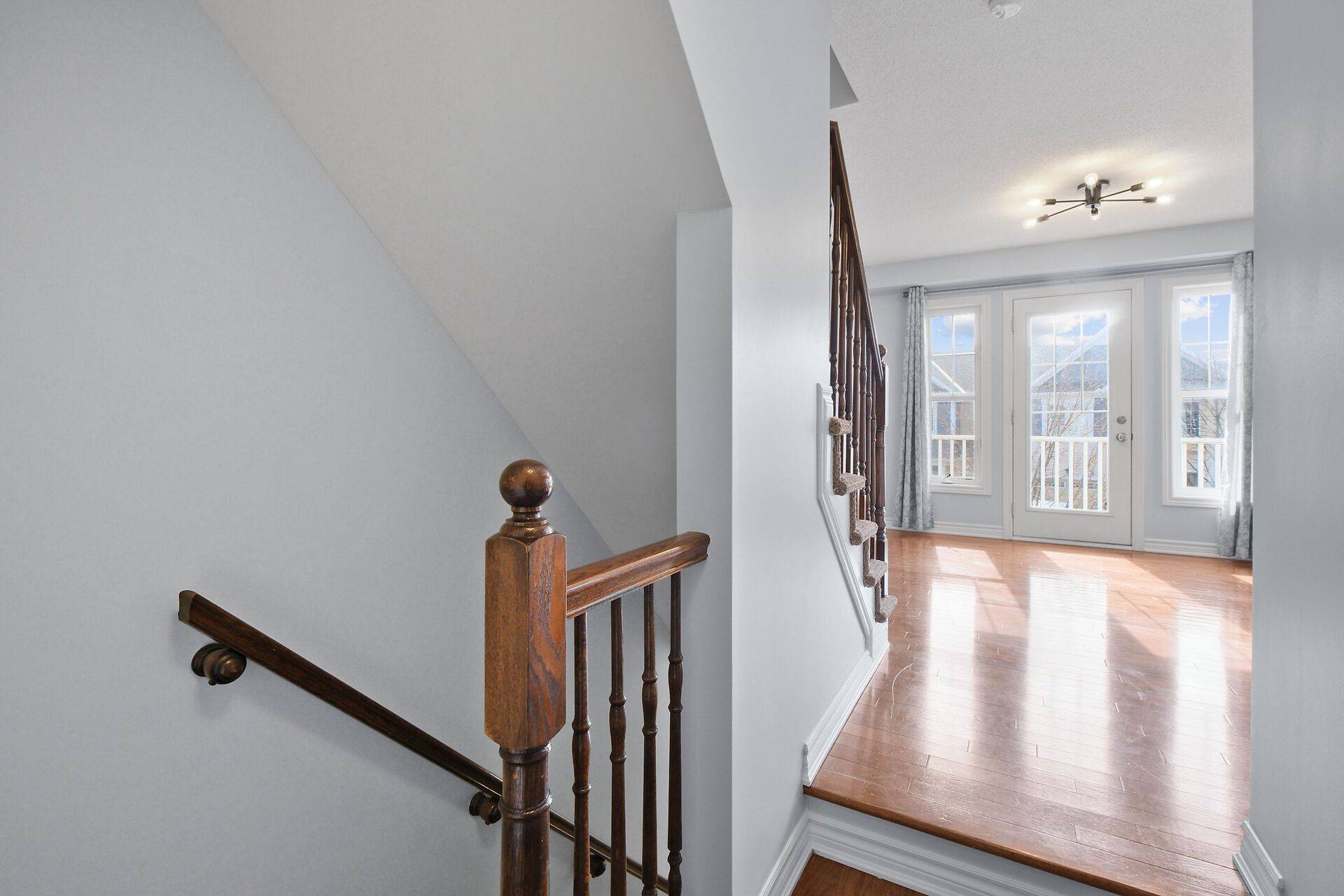 Kanata, ON K2M 0L9,613 Foxlight CIR