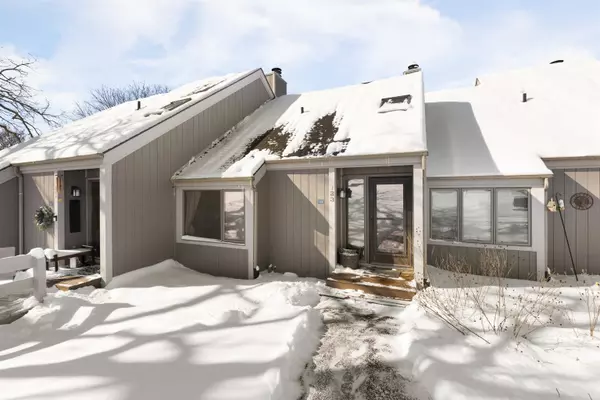 123 PLUM COVE, Galena, IL 61036