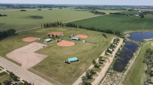 Killam, AB T0B2L0,5301 46 AVE