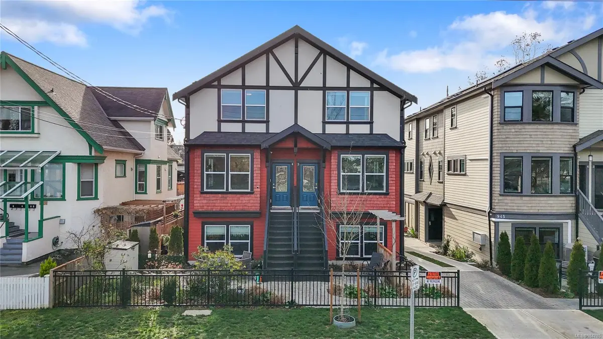 Victoria, BC V8T 1J1,949 Pembroke St #4