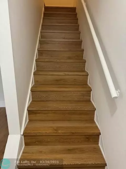 Fort Lauderdale, FL 33313,5653 Blueberry Ct #2