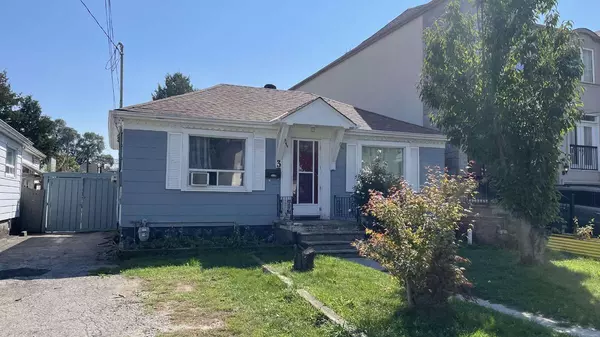 3 Ardell AVE, Toronto E06, ON M1L 1K7
