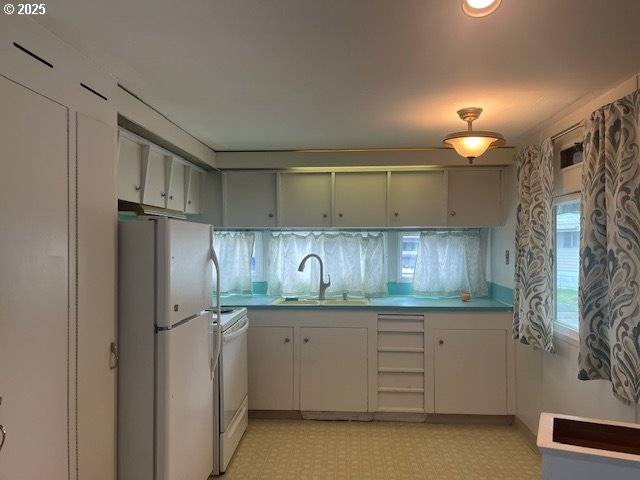 Portland, OR 97236,16901 SE DIVISION ST
