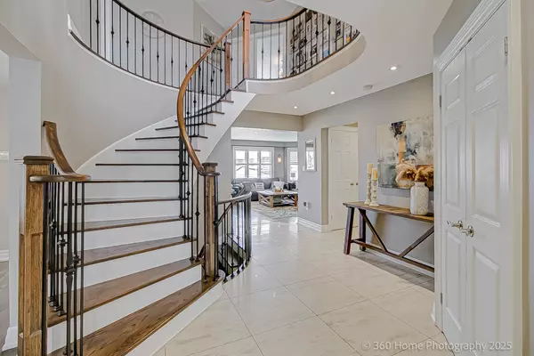 Caledon, ON L7E 1W8,258 Landsbridge ST