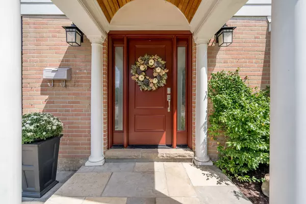 Halton Hills, ON L7G 4N7,31 Metcalfe CT