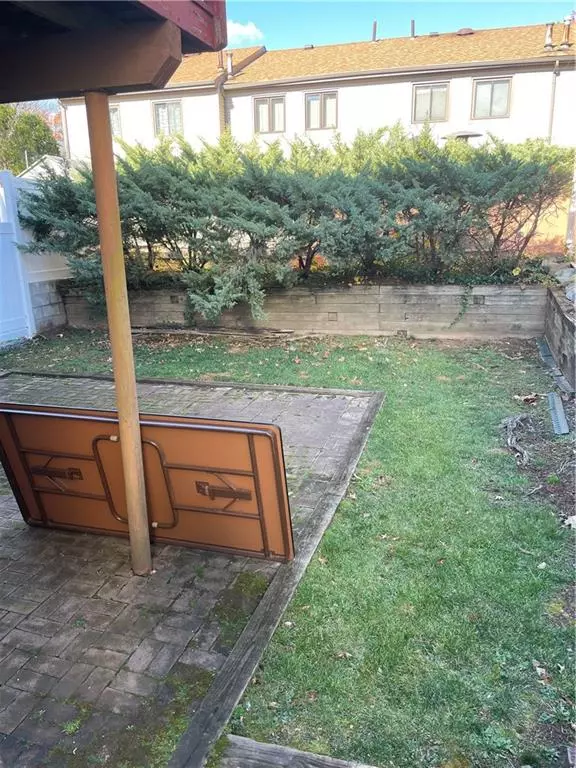 Richmond, NY 10309,35 Charleston AVE #1075