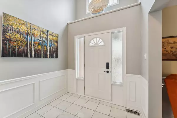 Stittsville - Munster - Richmond, ON K2S 1E1,15 Lone Meadow TRL