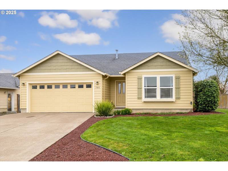 760 Erica WAY, Harrisburg, OR 97446