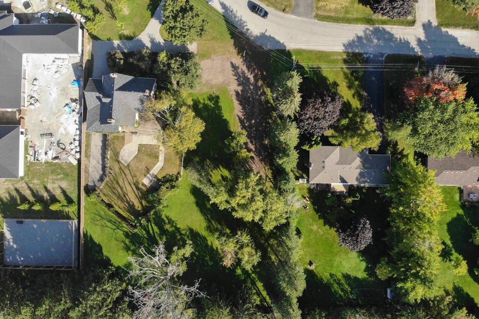 Kawartha Lakes, ON K9V 5G7,21 David DR