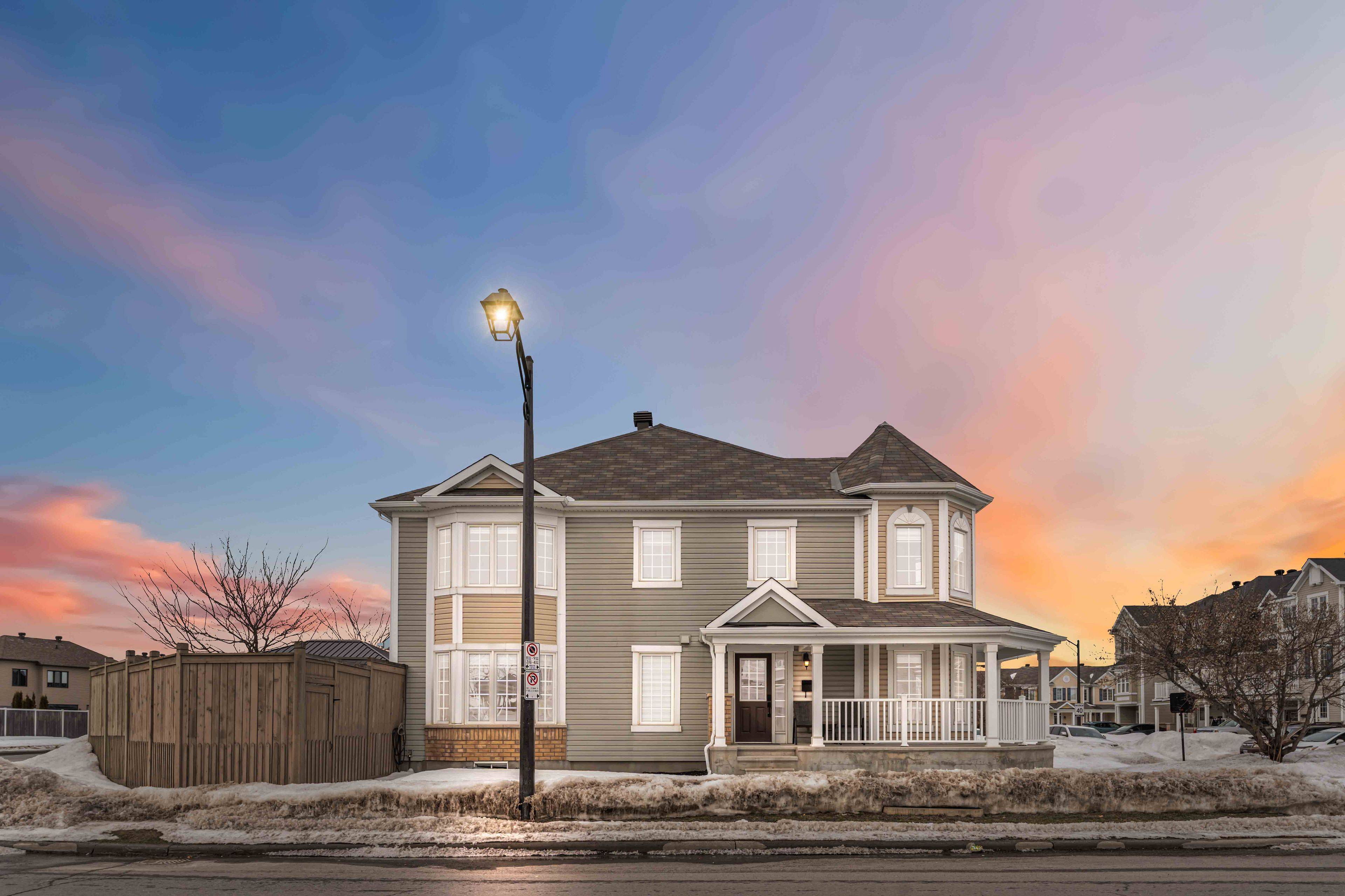 Orleans - Cumberland And Area, ON K4A 0W1,152 Eclipse CRES