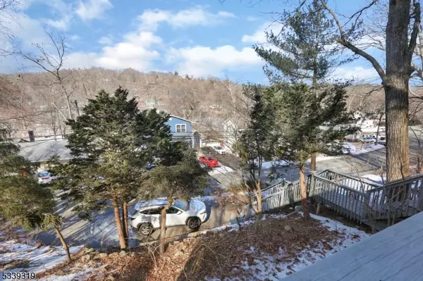 Ringwood Boro, NJ 07456,364 Skyline Lake Dr