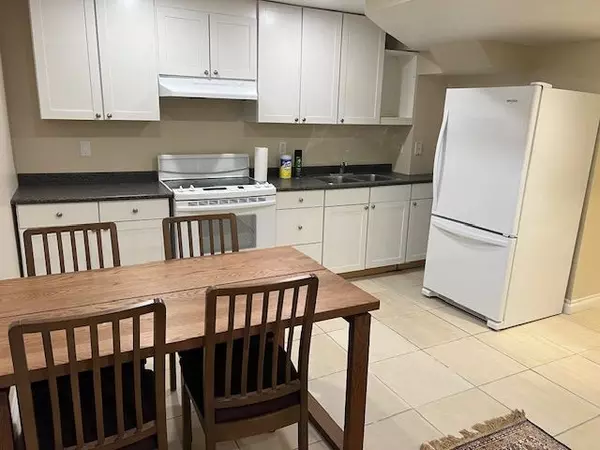Markham, ON L6E 1Y4,30 Appleview RD #Basement