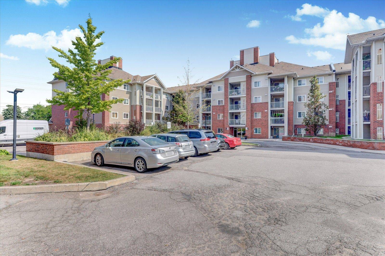 Toronto E07, ON M1S 5W8,5225 Finch AVE E #205