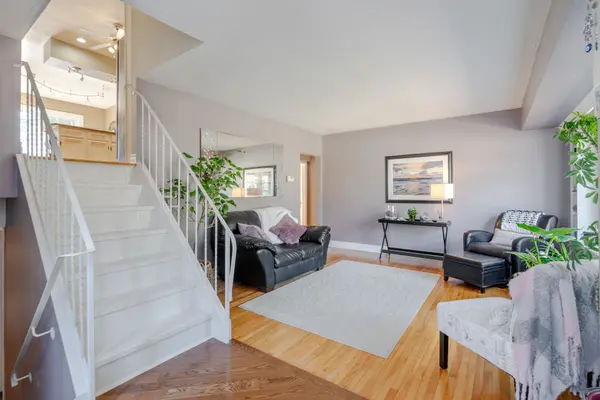 London, ON N6H 3A1,590 Kingsway AVE